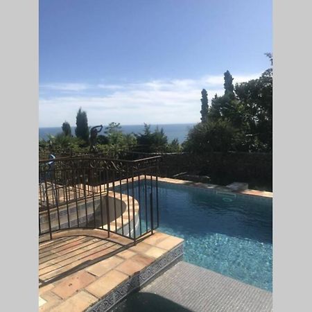 Joli Studio Au Mont St Clair Avec Vue Sur La Mer Apartment Sete Luaran gambar