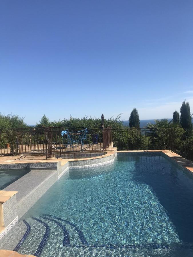 Joli Studio Au Mont St Clair Avec Vue Sur La Mer Apartment Sete Luaran gambar